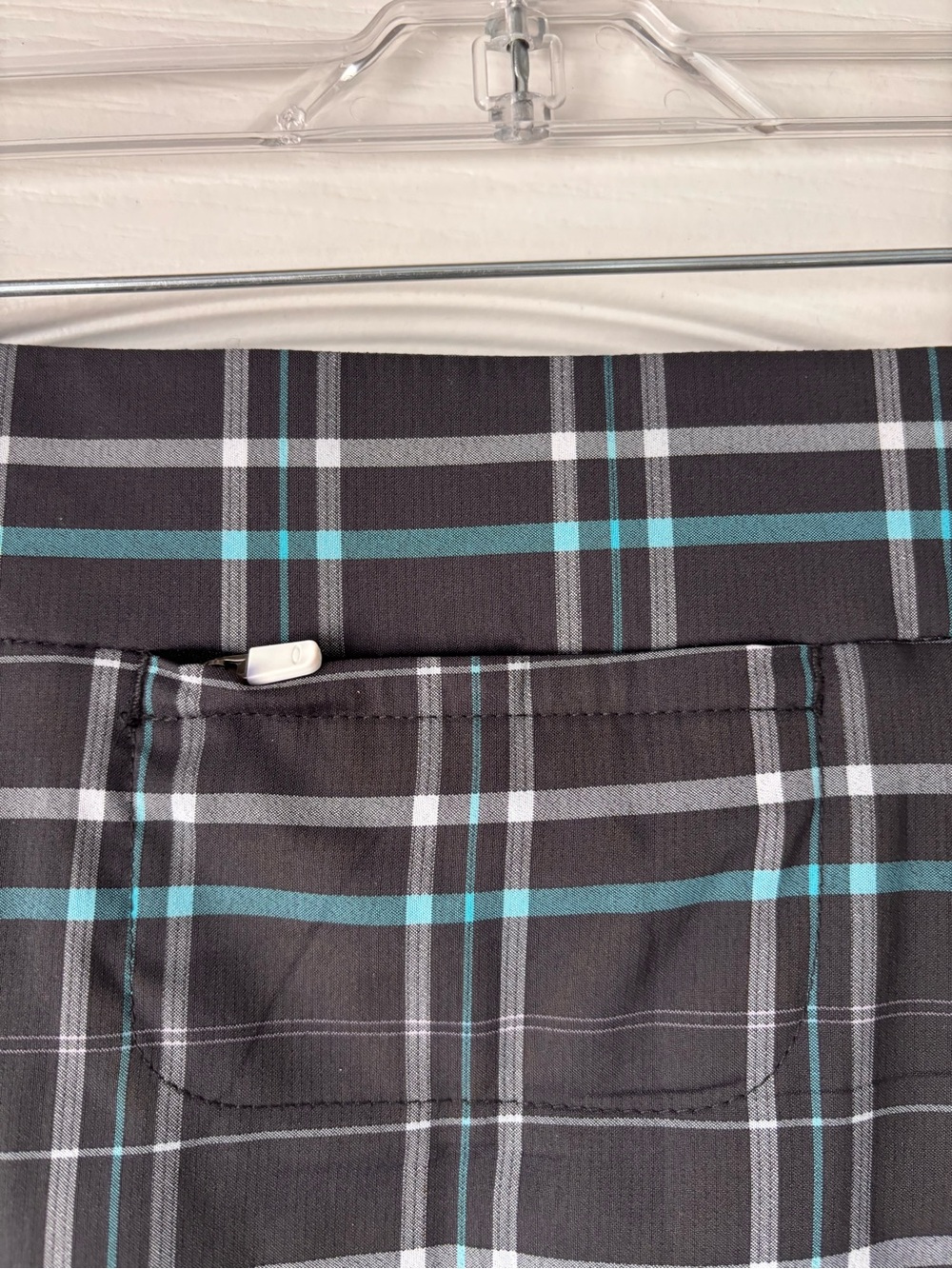 Oakley Palm Skirt Athletic Skort plaid women’s size 6 built in shorts sporty - Picture 6 of 10